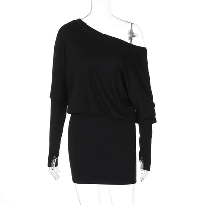 Off Shoulder Sexy Mini Dress Women Oblique Neck Long Sleeve Bodycon Dress Fall Winter Sexy Short Party Club Dresses