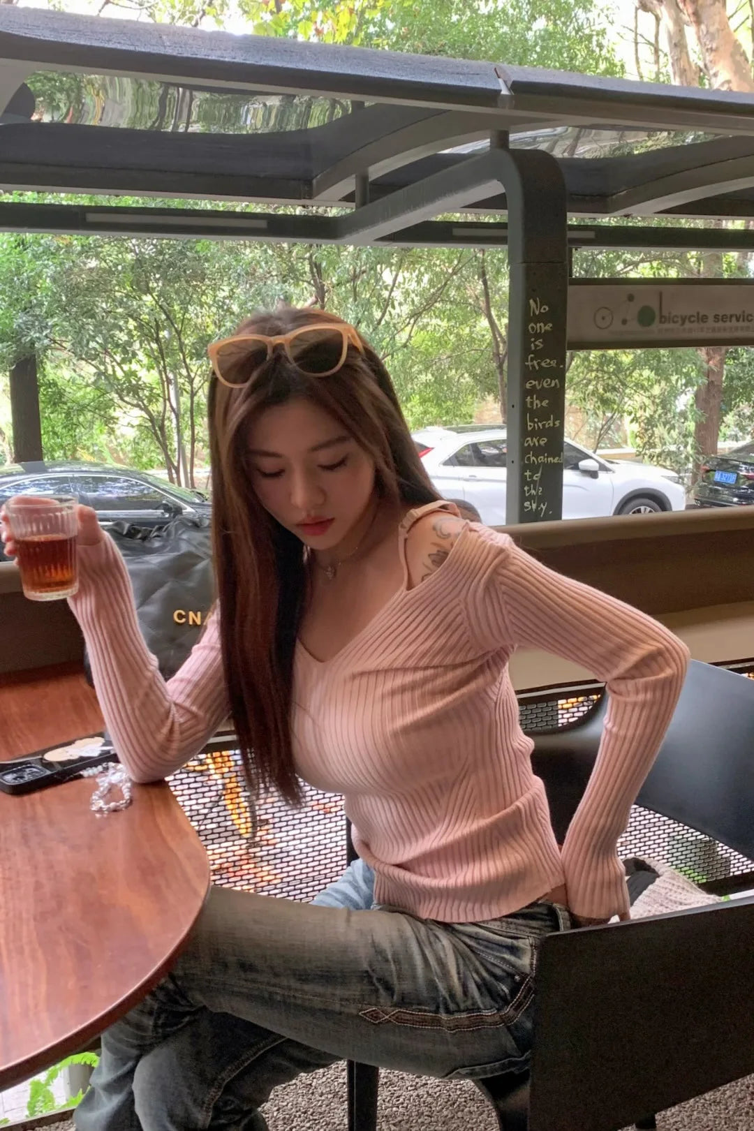 2025 Women's Suspender Pink Sweater Fake Two V-neck Pure Desire Base Knitted Sweater