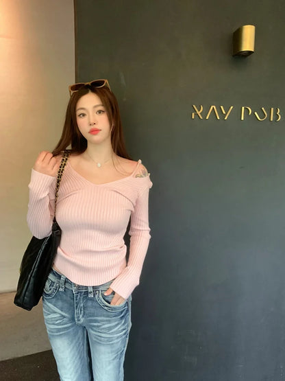 2025 Women's Suspender Pink Sweater Fake Two V-neck Pure Desire Base Knitted Sweater